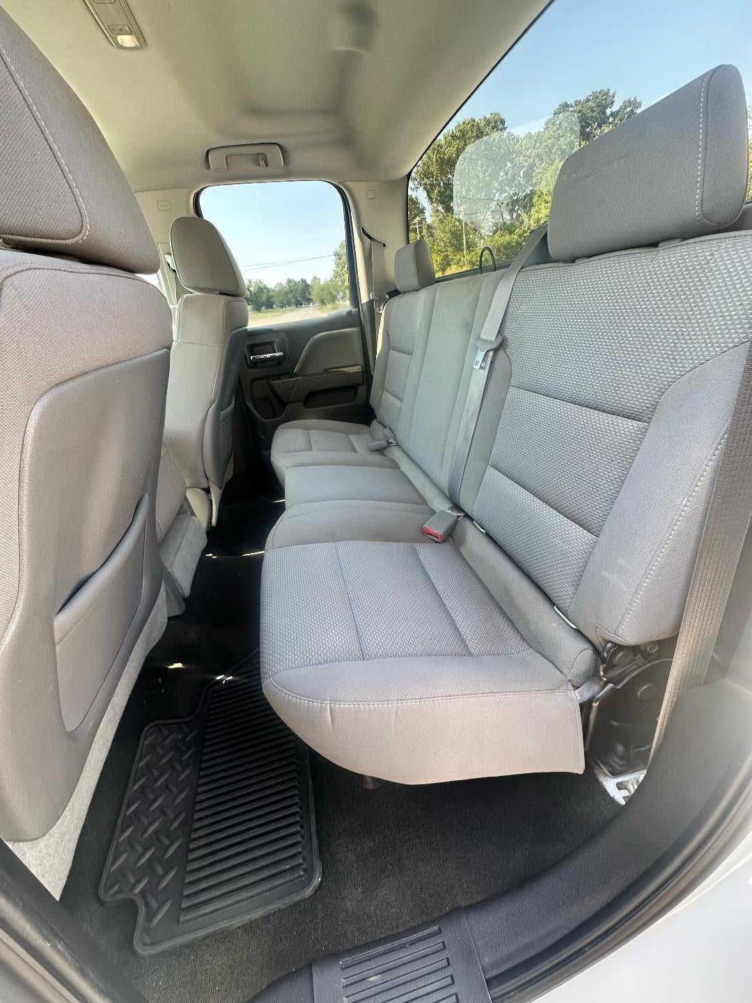 2015 Chevrolet Silverado 1500 LS
