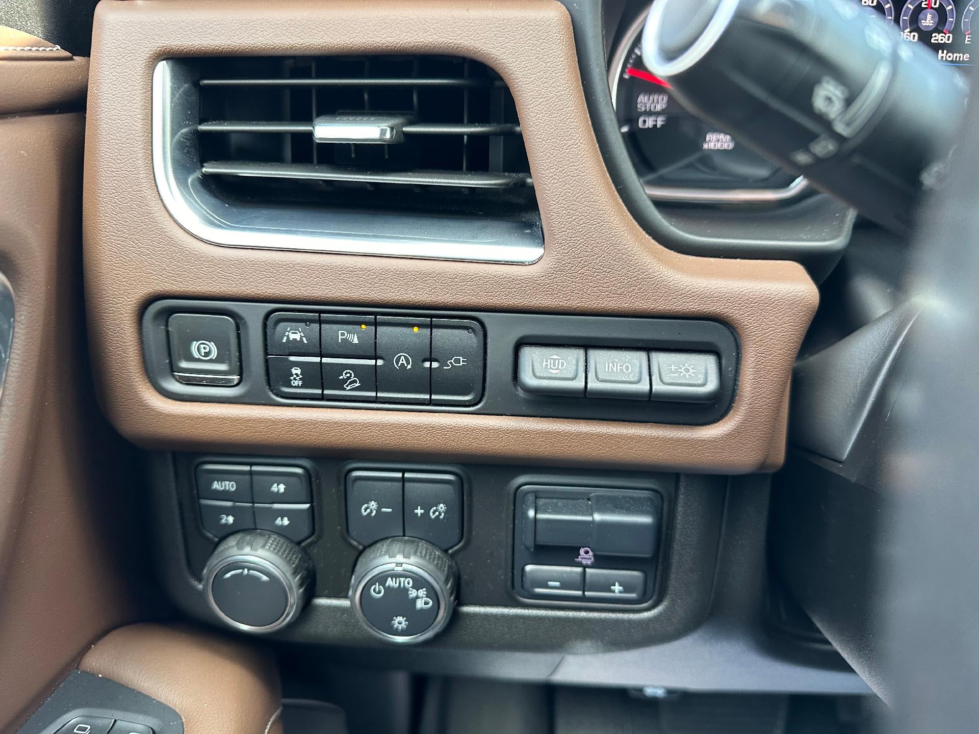 2021 Chevrolet Suburban High Country