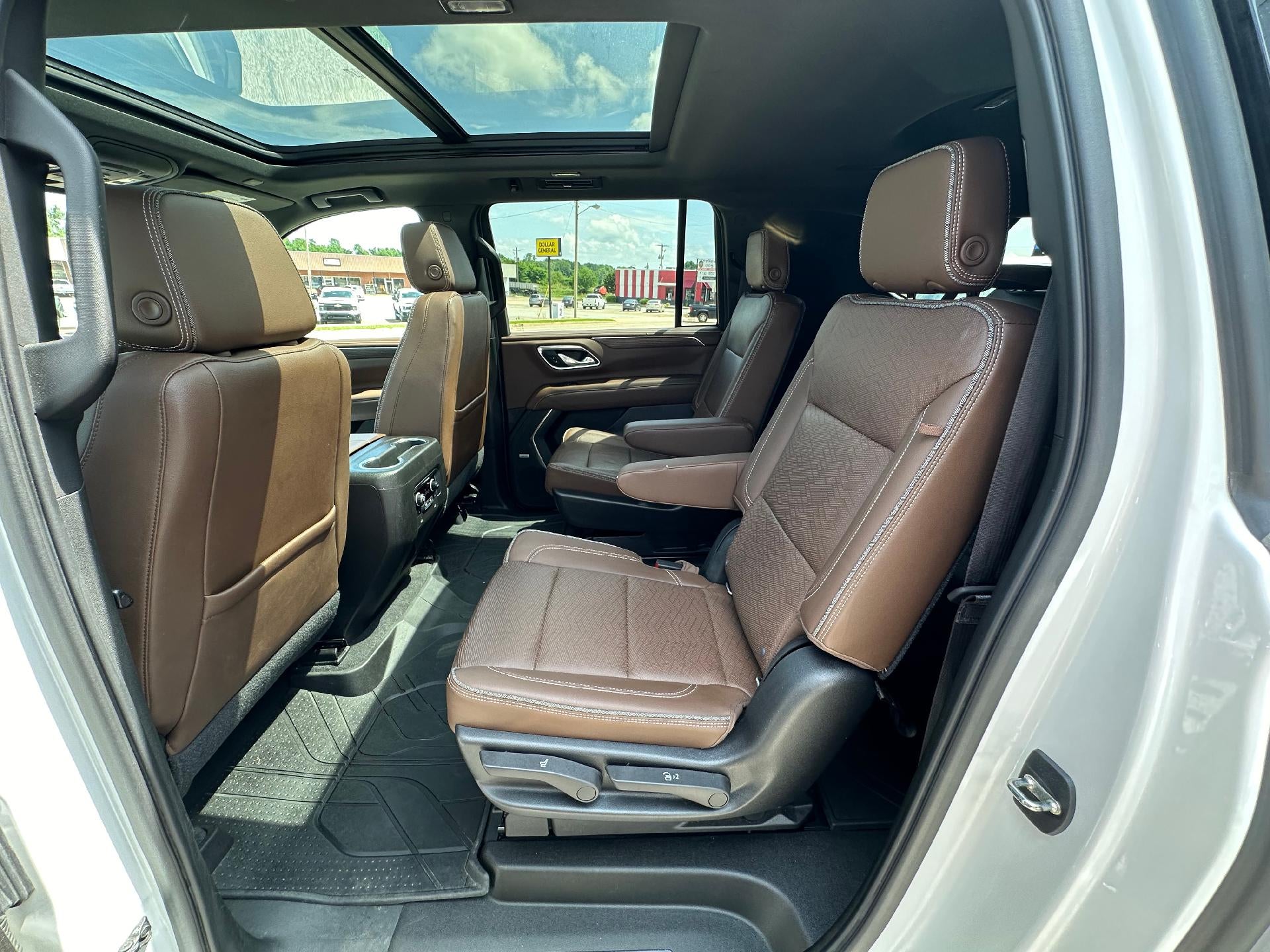 2021 Chevrolet Suburban High Country