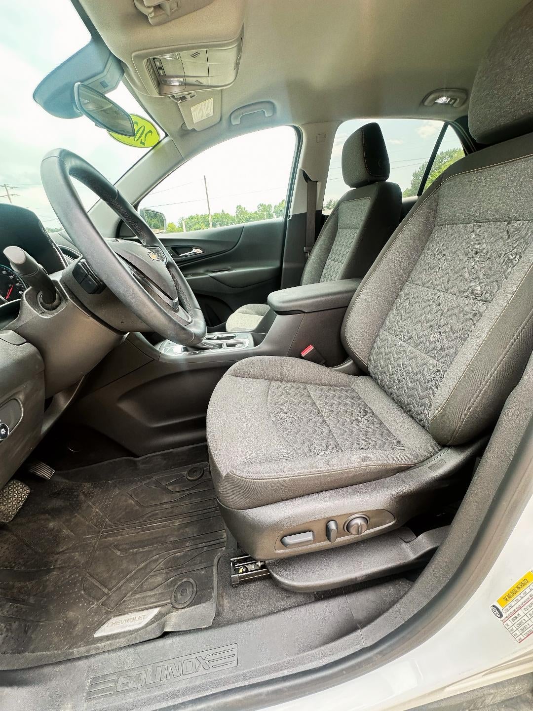 2023 Chevrolet Equinox LT - Photo 6